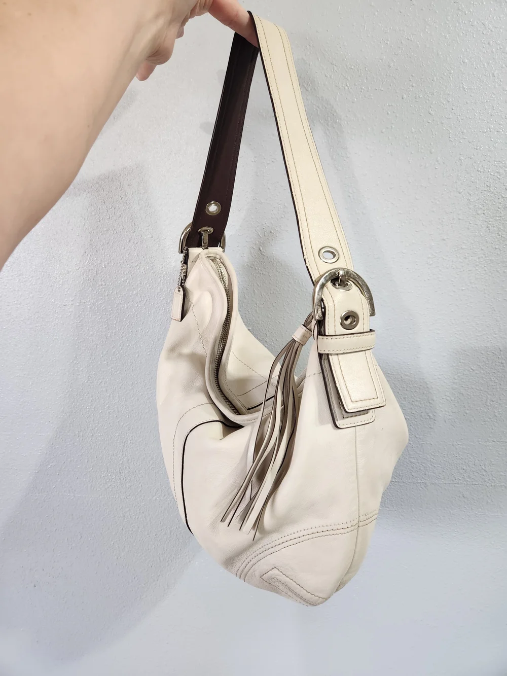 Coach Cream Leather Soho Hobo Dark Brown Strap Y2k Xl Hobo 13x11 Vintage 2005